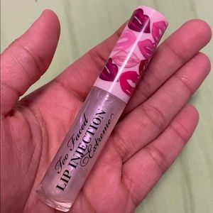 Too Faced Lip Injection Extreme